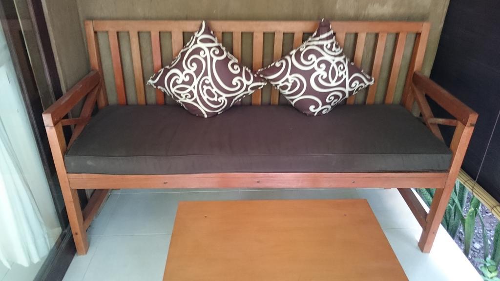 Barracuda Beach Hostel Amed  Ngoại thất bức ảnh