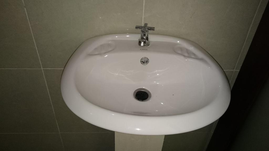Barracuda Beach Hostel Amed  Ngoại thất bức ảnh