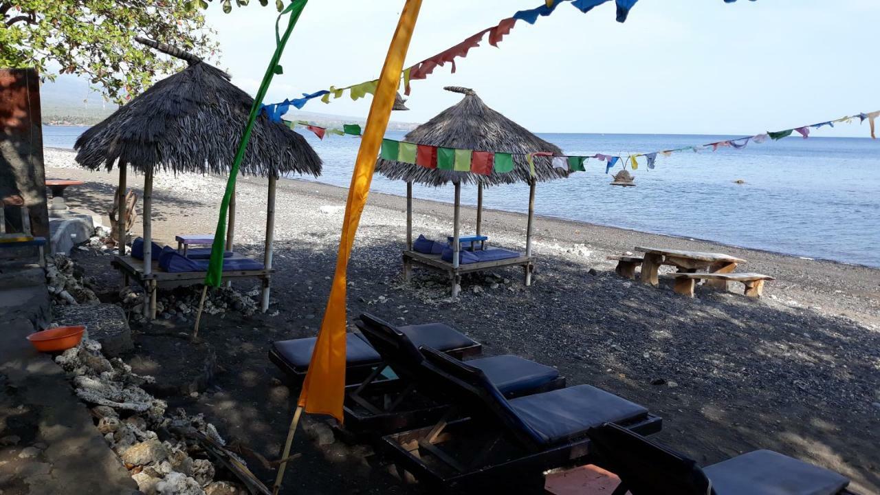 Barracuda Beach Hostel Amed  Ngoại thất bức ảnh